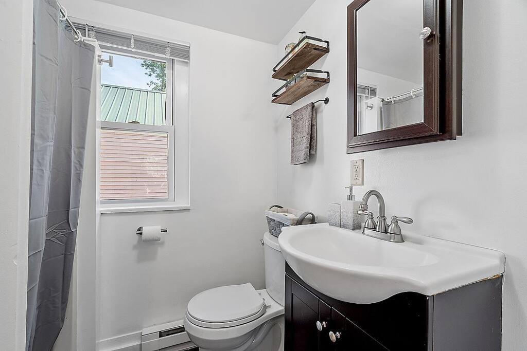New!! Lovely Unit W/ Private Hot Tub And Patio! Laconia Exterior foto