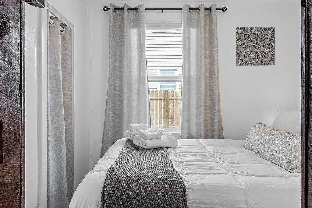 New!! Lovely Unit W/ Private Hot Tub And Patio! Laconia Exterior foto