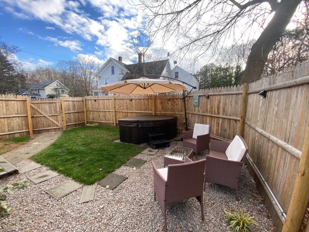 New!! Lovely Unit W/ Private Hot Tub And Patio! Laconia Exterior foto